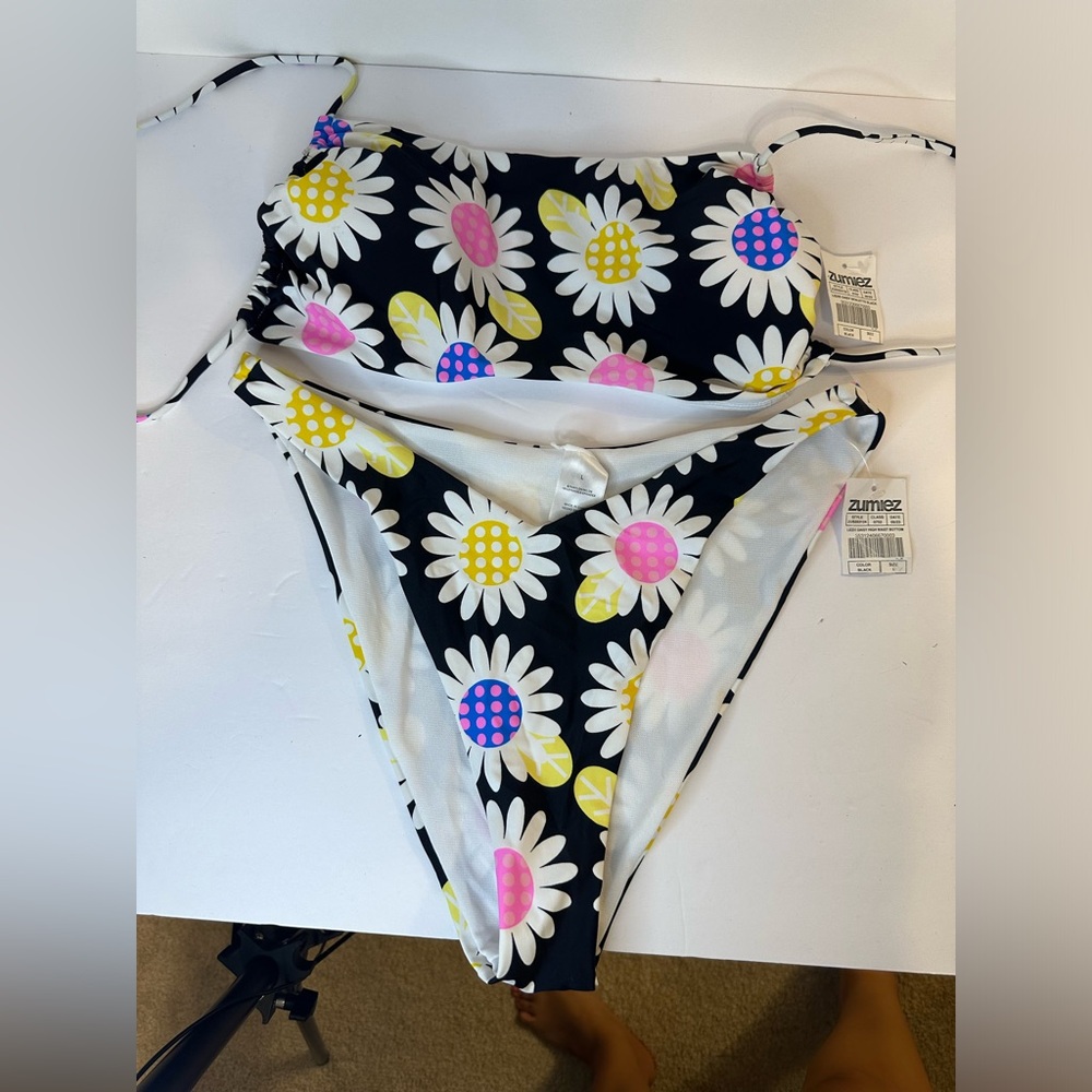 Zumiez Black Daisy Bikini Set with Pink & Yellow Centers